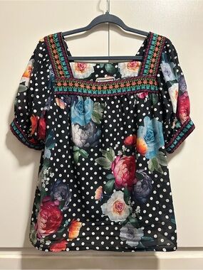 Johnny Was Black Polka Dot Floral Embroidered Square-Neck Blouse.
